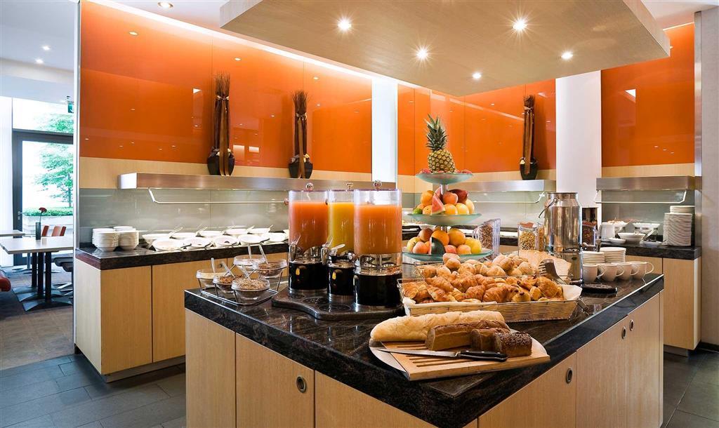 Hotel Novotel Messe 4*