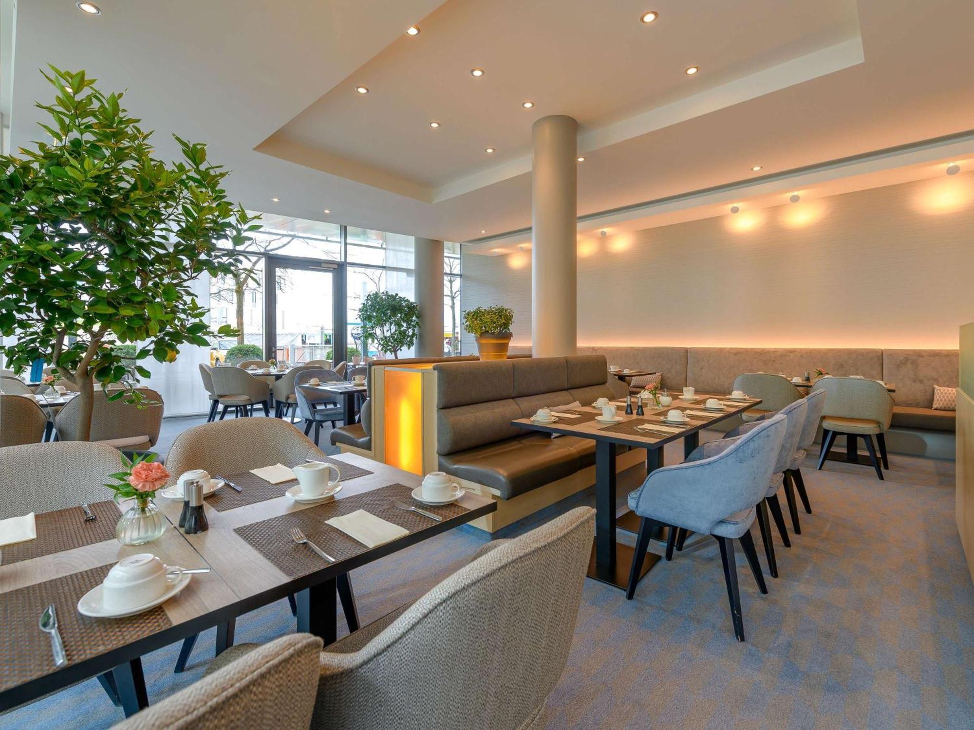 Novotel Messe 4*